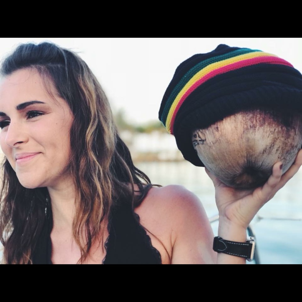 Meet your Posher, Ally